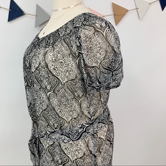 Semi-Sheer Paisley Print Top w/Tie Waist - Picture 6 of 8